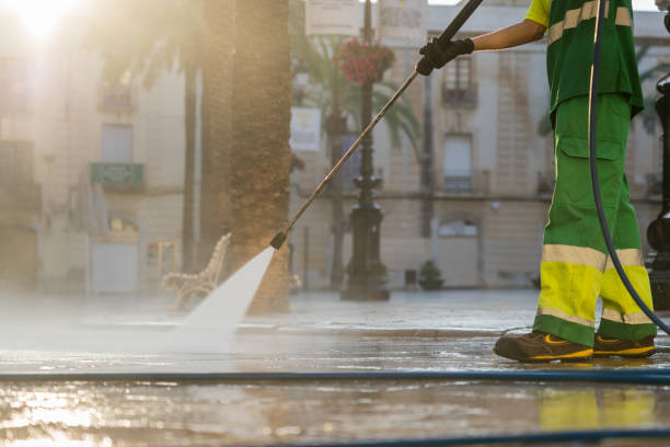 Best Sidewalk Pressure Washing  in Taft, FL